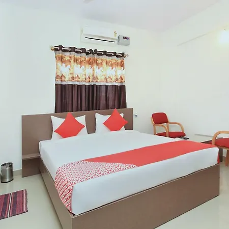 Hotel Oyo 11730 Maruthi Global